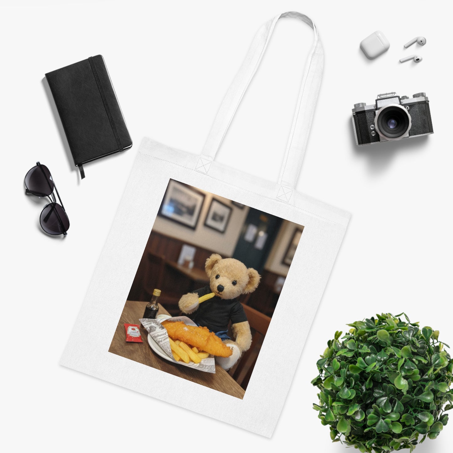 Teddy On Tour – Ralphie in London Cotton Tote Bag