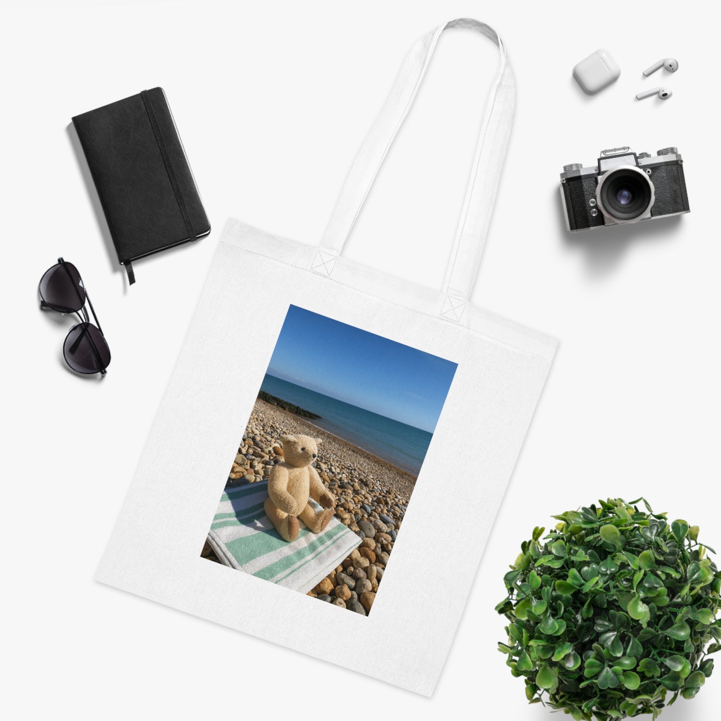 Teddy On Tour – Bexhill Beach Cotton Tote Bag