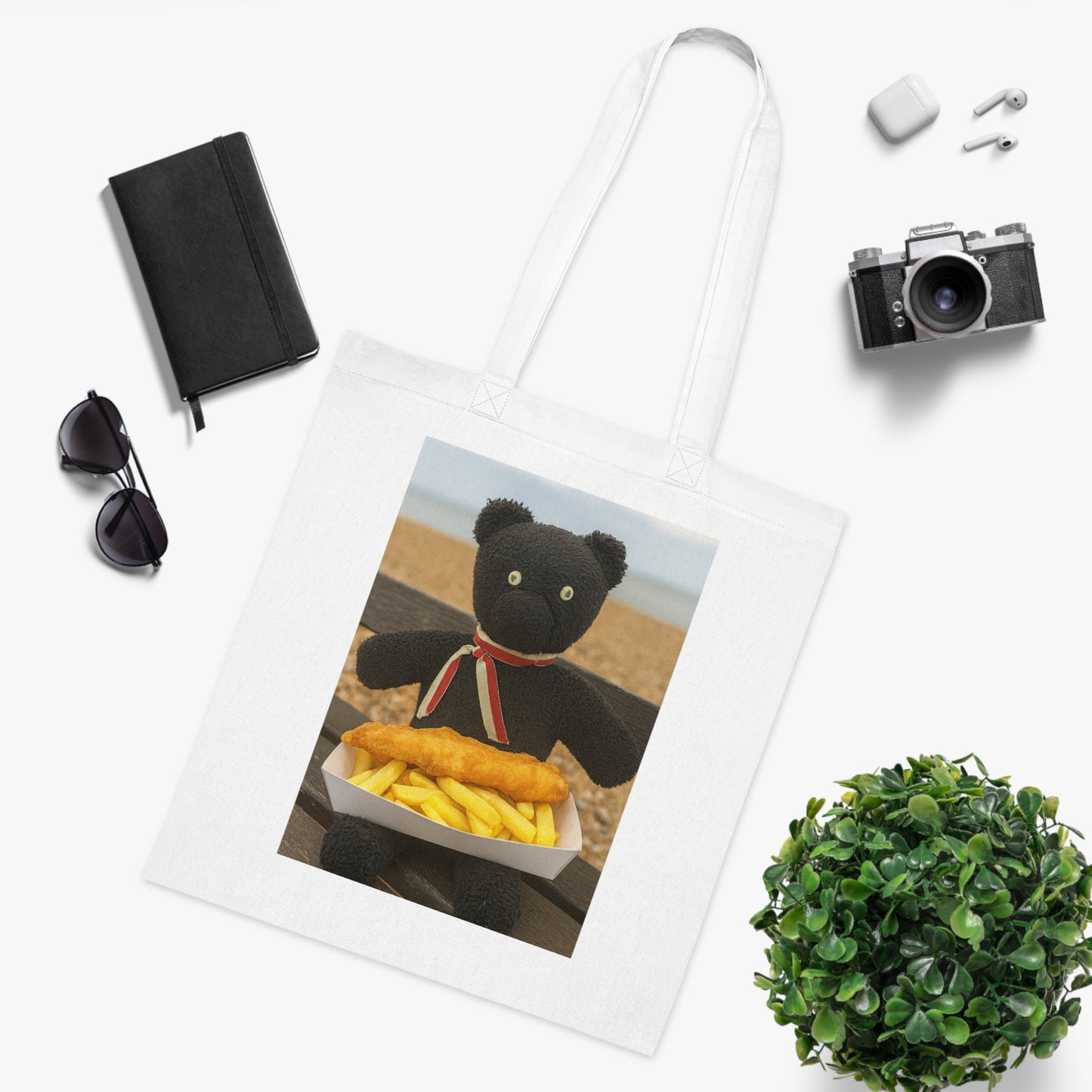 Teddy On Tour – Pop Jack in Whitstable Cotton Tote Bag