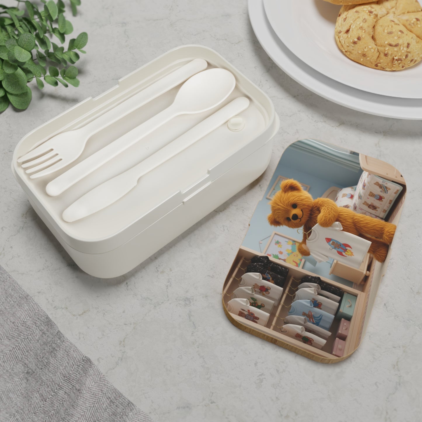 Teddy on Tour Teddy picking clothes Bento lunchbox ( find a matching water bottle )