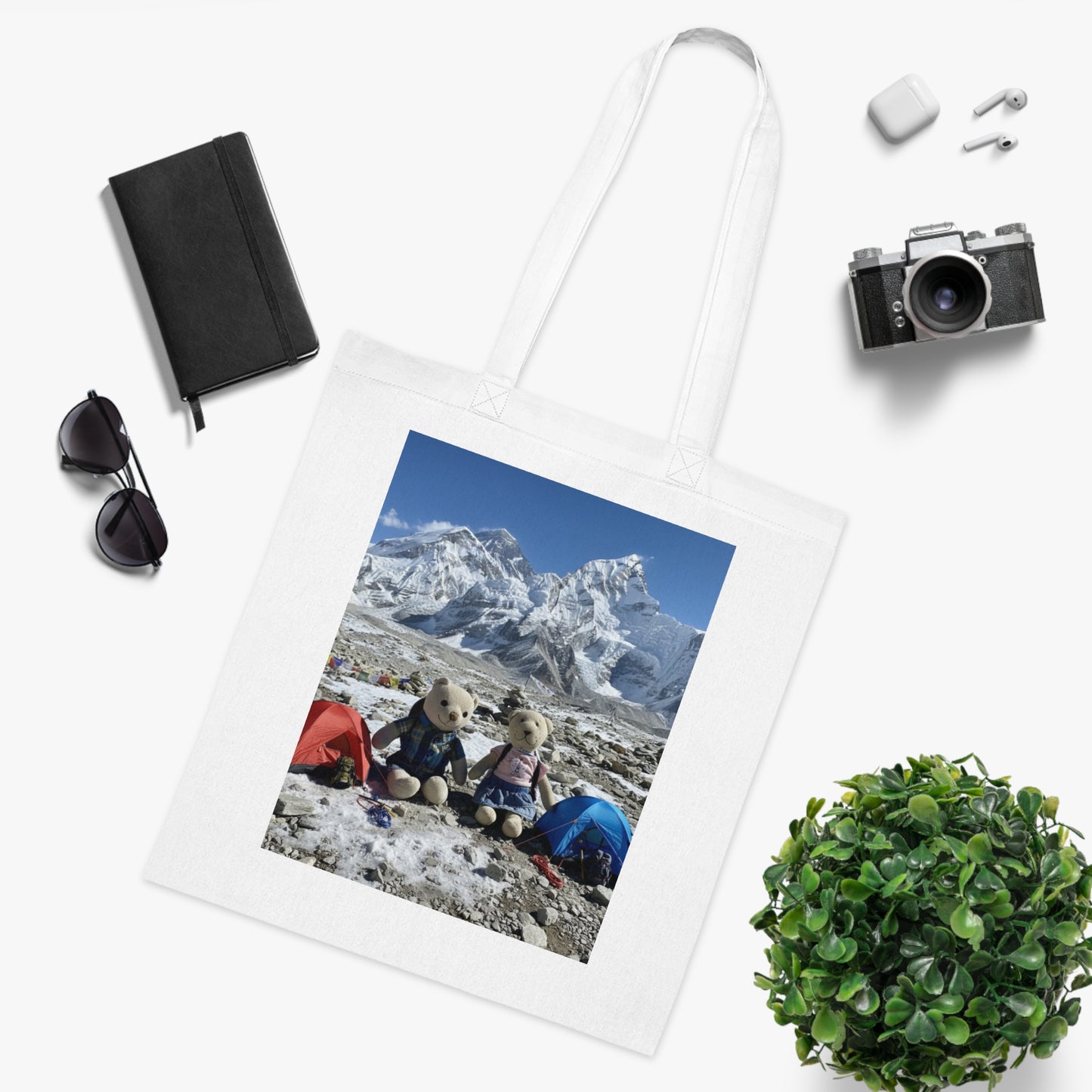 Teddy On Tour – TB and Pippa Climb Everest Cotton Tote Bag